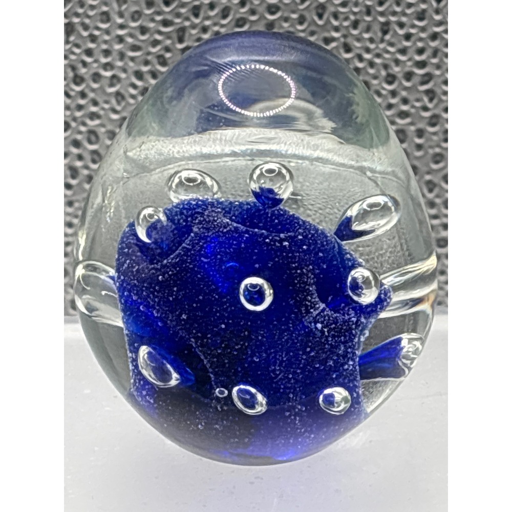 VTG Dynasty Gallery Glass Paperweight Blue Rose Bubbles‎ Heirloom Collectibles